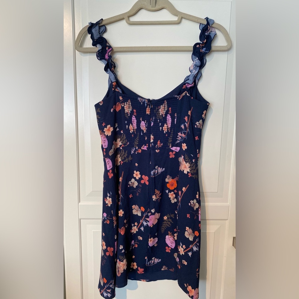 Aritzia Sunday Best Floral Mini Dress Navy Blue Sz 6 - Picture 3 of 7